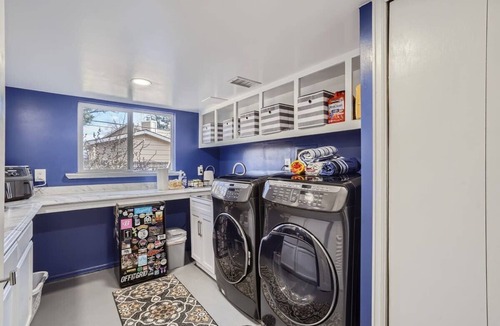 Scenic Heights Apartment | 2BR Wellness Retreat in Arvada | Cold Plunge