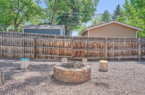 Scenic Heights Apartment | 2BR Wellness Retreat in Arvada | Cold Plunge