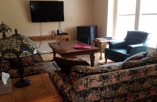 Glenwood Springs House | 3 Bed 2 Bath Sleeps 8 Next To Rifle Falls State Park & Rifle Mountain Park