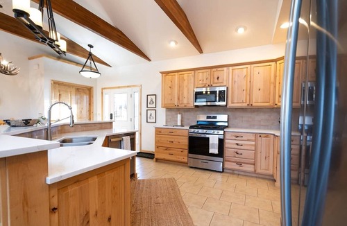 Buena Vista House | 3 Bed/2 Bath with Rec Room, Hot Tub, Sauna and Outdoor Living!