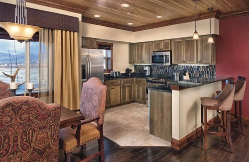 Grand Elk Ranch Condo | 3 Bedroom Presidential Condo, Sleeps 10, Kitchen, Rocky Mountain Preserve Resort
