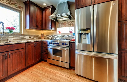 Morse Park House | 3 Bedrooms - Gourmet Kitchen - Open Floorplan - Near Red Rocks & Near Downtown