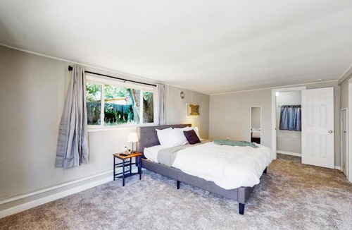 Federal Heights House | 3 King beds with yard near the famous Water World