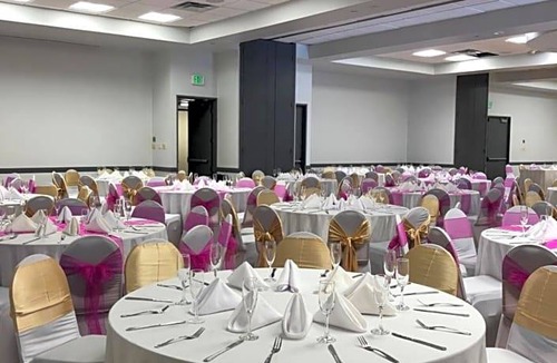 Montbello Hotel | 3-Star Hotel ∙ Best Western Premier Denver East