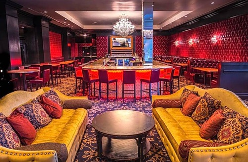 Downtown Colorado Springs Hotel | 3-Star Hotel ∙ The Antlers, A Wyndham Hotel