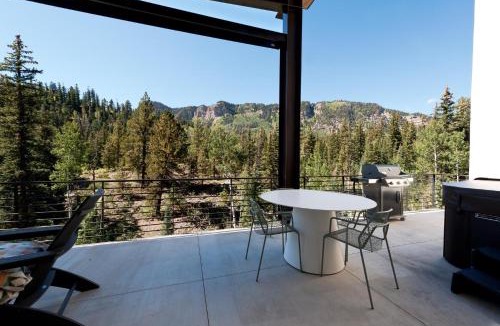 Columbine Lake House | 30 Aspen Circle