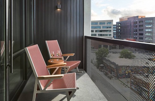 Cole Hotel | 301 m² Hotel ∙ 1 bedroom ∙ 4 guests