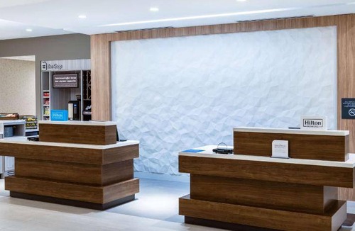 Longmont Hotel | 31 m² Hotel ∙ 127 guests