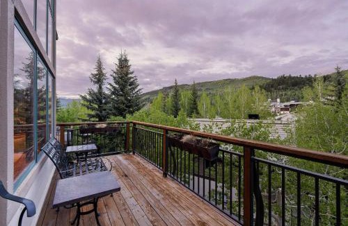 Cordillera House | 31 Red Spruce