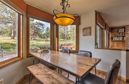 Genesse North Central House | 316 m² House ∙ 4 bedrooms ∙ 8 guests