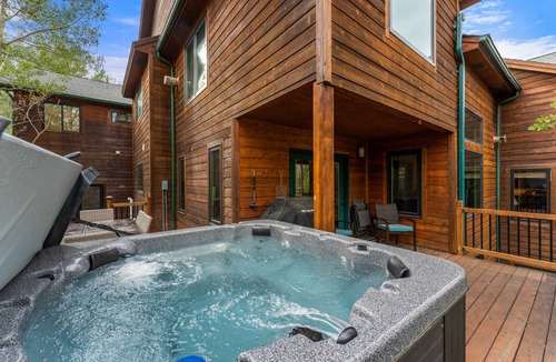 Wildernest House | 316 m² House ∙ 5 bedrooms ∙ 10 guests