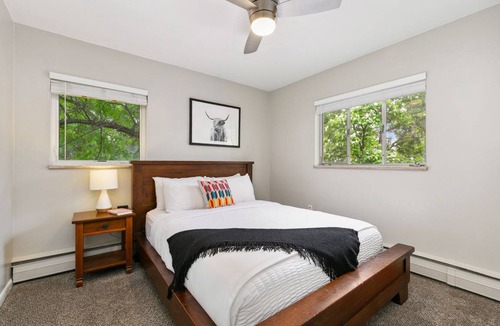 Old Town Condo | 320 m² Condo ∙ 7 bedrooms ∙ 16 guests