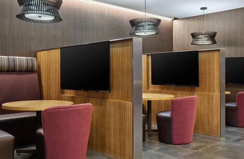 Aurora Hotel | 33 m² Hotel ∙ 127 guests
