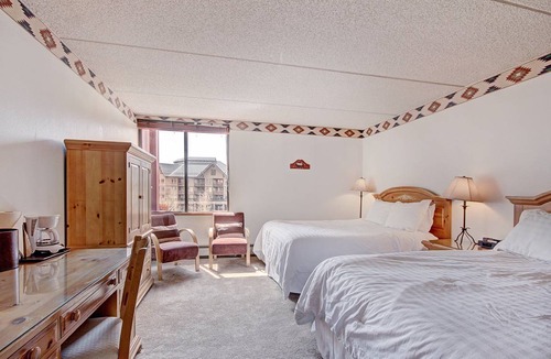Copper Mountain Village Hotel | 33 m² Hotel ∙ 4 guests