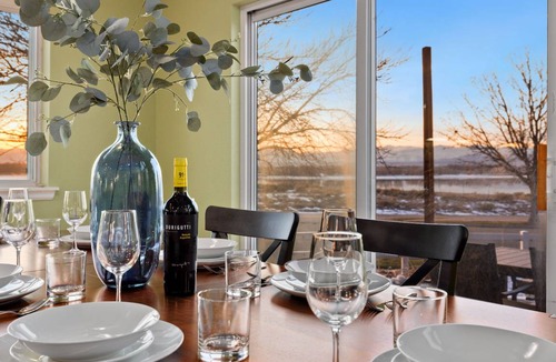 Loveland House | 331 m² House ∙ 4 bedrooms ∙ 10 guests