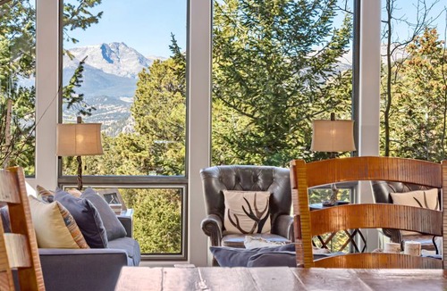 Windcliff Estates House | 334 m² House ∙ 4 bedrooms ∙ 10 guests