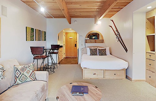 Snowmass Village Condo | 34 m² Condo ∙ 1 bedroom ∙ 2 guests