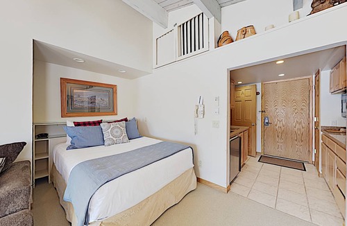Snowmass Village Apartment | 34 m² Studio flat ∙ 1 bedroom ∙ 4 guests