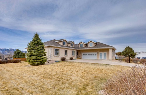 Briargate House | 343 m² House ∙ 5 bedrooms ∙ 10 guests