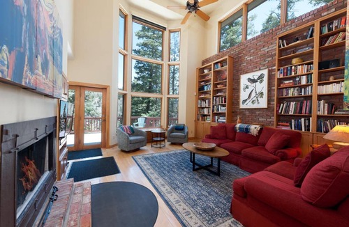 Columbine Lake House | 344 m² House ∙ 6 bedrooms ∙ 14 guests