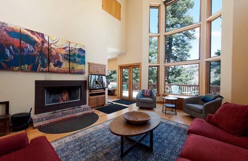 Columbine Lake House | 344 m² House ∙ 6 bedrooms ∙ 14 guests