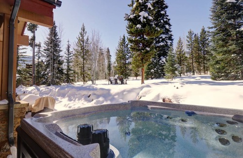 Three Peaks House | 349 m² House ∙ 4 bedrooms ∙ 10 guests
