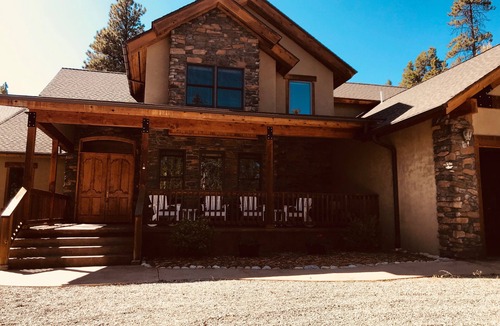 Buena Vista House | 3500 sq feet! VERY SPACIOUS and PERFECT for FAMILIES! Come enjoy the MTNS