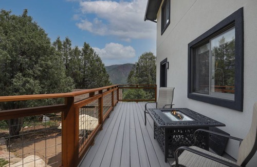 Hermosa House | 353 m² House ∙ 4 bedrooms ∙ 12 guests