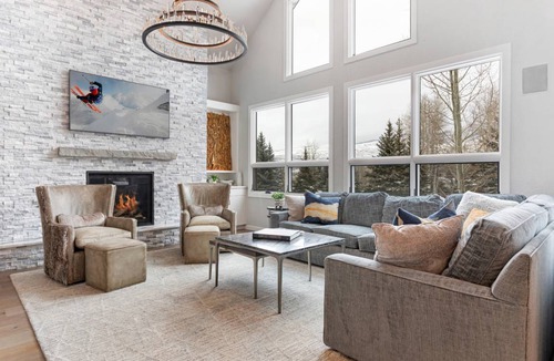 Edwards House | 353 m² House ∙ 4 bedrooms ∙ 8 guests