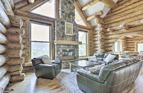 Glenwood Springs House | 357 m² House ∙ 5 bedrooms ∙ 10 guests