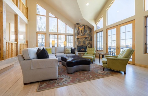 Eagle-Vail House | 375 m² House ∙ 4 bedrooms ∙ 12 guests