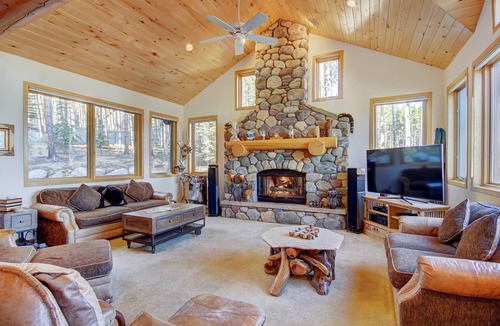 Boulder Ridge House | 383 m² House ∙ 5 bedrooms ∙ 16 guests