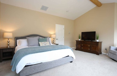 Southwest Colorado Springs House | 390 m² House ∙ 5 bedrooms ∙ 10 guests