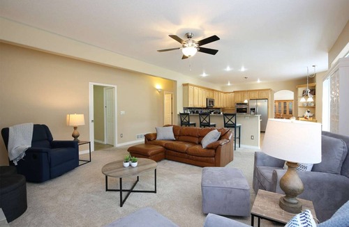 Southwest Colorado Springs House | 390 m² House ∙ 5 bedrooms ∙ 10 guests