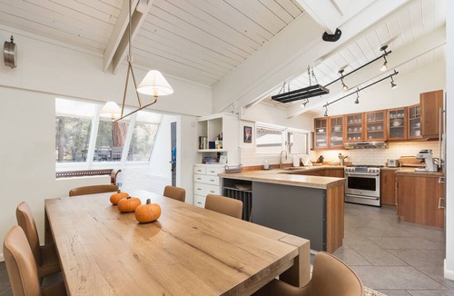 Durango House | 390 m² House ∙ 6 bedrooms ∙ 16 guests