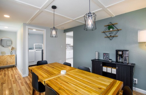 Barnum West House | 3b/2b West Denver Home BBQ/Fire pit and large yard near Red Rocks/Downtown
