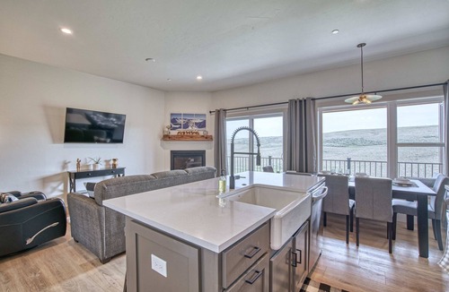 Grand Elk Ranch House | 3BD, 2.5BA, Deck, Golf, 5 min Ski Granby, 25 min WP, Dogs Welcome,