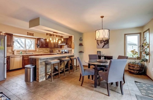 Loveland House | 3BR Paws & Relax by Sweetheart Stays