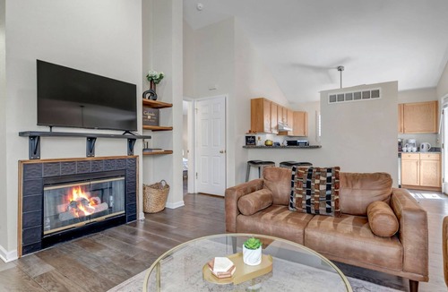 Northwest Arvada House | 4 Bed | 3 Bath | Parking* Shuffleboard &more