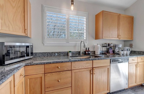 Northwest Arvada House | 4 Bed | 3 Bath | Parking* Shuffleboard &more