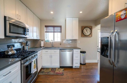 West Colfax House | 4-Bed Gem near Sloan's Lake