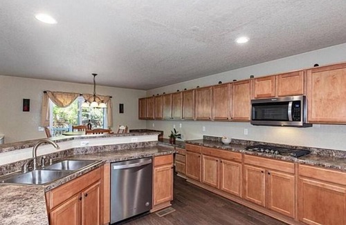 Castle Rock House | 4-bedroom house in enchanting Castle Rock with WiFi