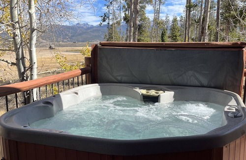 Granby House | 4 Bedroom pet friendly home with stunning views close to Winter Park Ski Resort