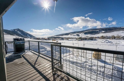 Crested Butte South House | 4 BR Cozy Upscale Mountain Retreat, Hot Tub, Mountain Views