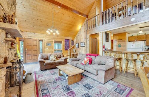 Allenspark House | 4 Mi to RMNP Allenspark Cabin with Wraparound Deck!