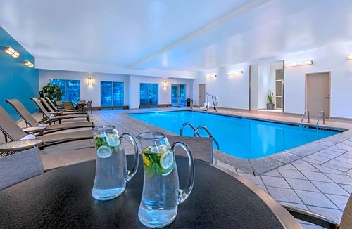 Broomfield Hotel | 4-Star Hotel ∙ Renaissance Boulder Flatiron Hotel