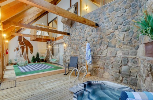 Dumont House | 418 m² House ∙ 4 bedrooms ∙ 15 guests