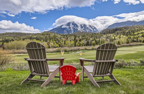 Three Peaks House | 418 m² House ∙ 4 bedrooms ∙ 10 guests