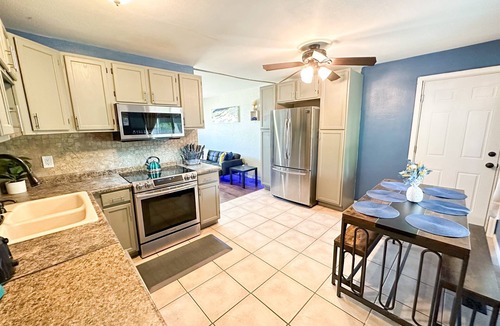 Pueblo House | 420Friendly HotTub Arcade Home
