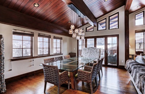 Vail House | 423 m² House ∙ 5 bedrooms ∙ 14 guests
